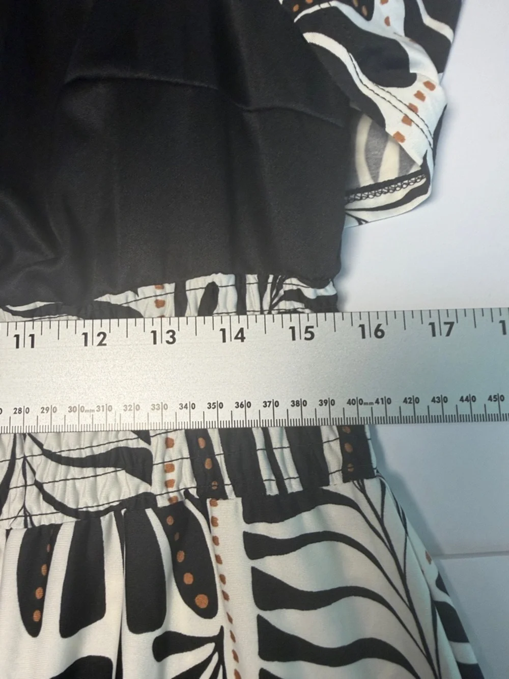 Robert Louis NWT XL Black & White Floral Graphic Maxi Dress - Picture 10 of 11